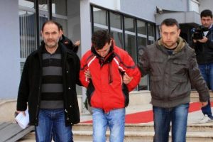 Teknoloji hırsızı sonunda yakayı ele verdi
