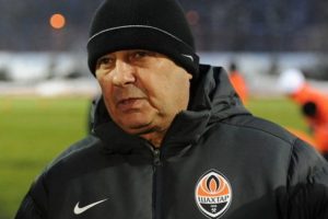 Asrın en iyi futbol antren&ouml;rleri arasında