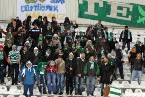 Bursaspor'dan taraftarlara ge&ccedil;miş olsun mesajı