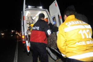 Yolcu minib&uuml;s&uuml; kaza yaptı: 18 yaralı