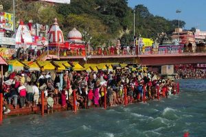 Milyonlarca Hindu Ganj'a girecek