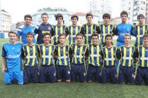 D&uuml;nya Gen&ccedil;lik Fair Play &Ouml;d&uuml;l&uuml; F.Bah&ccedil;e'nin!