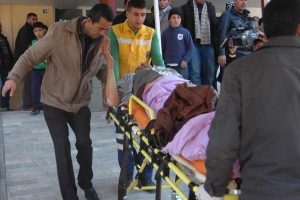 Suriye'de yaralanan 5 kişi T&uuml;rkiye'ye getirildi