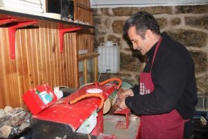 &Ccedil;inlilerin kutsal taşı Bursa'dan &ccedil;ıktı