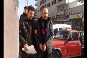 Seri soyguncular polisten ka&ccedil;amadı