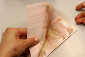 Bankalara "faizi indirin" uyarısı
