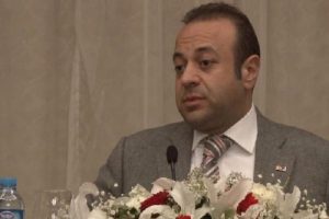'Evliyasıyla eşkiyasıyla barış s&uuml;recine odaklanmış durumdayız'