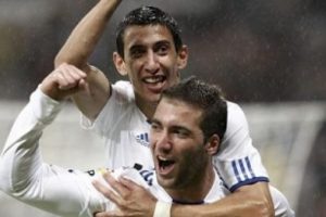 Mourinho, Arjantinli yıldıza patladı!