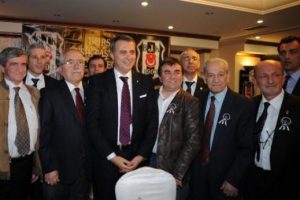 Fikret Orman Bursa'da Beşiktaşlılar Derneği yemeğine katıldı
