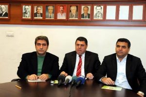 Diyarbakır'da işadamlarından sağduyu &ccedil;ağrısı