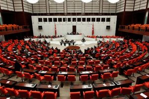 Meclis yasa dışı dinlemeleri araştıracak
