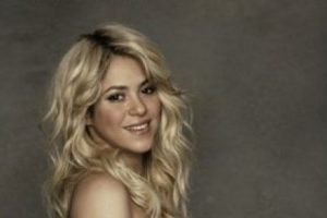 Shakira'dan Unicef yararına hamile pozu