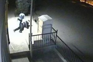 Hırsızlık yaparken canından oluyordu