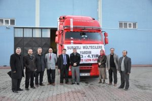 İneg&ouml;l'den Suriye'ye yardımlar s&uuml;r&uuml;yor