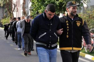 Hırsızlık şebekesi &ccedil;&ouml;kertildi
