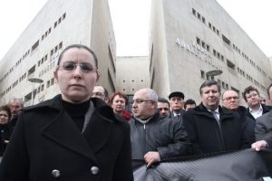 &Ccedil;ağdaş hukuk&ccedil;ulardan g&ouml;zaltılara tepki