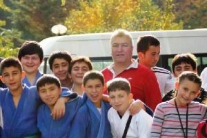 Giresun judo antren&ouml;r&uuml; &ouml;l&uuml; bulundu