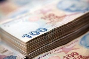 Merkez'in kararı &ouml;ncesi faiz d&uuml;ş&uuml;yor