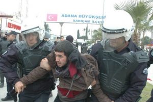 İncirlik'te patrıot protestosuna 26 g&ouml;zaltı