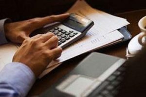 Komisyon &uuml;cretini geri isteyen t&uuml;keticiye taahh&uuml;tname şoku
