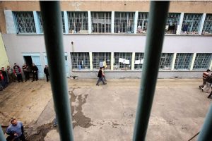 H&uuml;k&uuml;ml&uuml;lerin g&ouml;z&uuml; Meclis'te