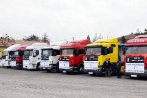 Suriye'ye yardım TIR'ları yola &ccedil;ıktı