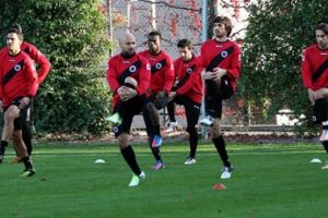 Gen&ccedil;lerbirliği'nde Akhisar mesaisi başladı