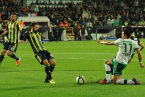 Fenerbah&ccedil;e Bursaspor ma&ccedil;ı hazırlıklarını tamamladı