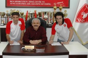 Denizli Belediyespor'da 3 imza