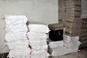 5 bin paket ka&ccedil;ak sigara yakalandı