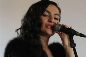 Mehtap Meral'in sesinden 4 b&uuml;y&uuml;k ozan