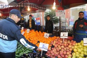 Pazar yerlerinde kimlik kartı uygulaması