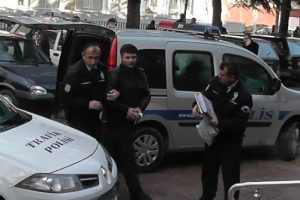 &Ccedil;ifte cinayetin zanlısı tutuklandı