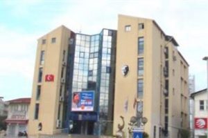 Kuşadası Belediyesi'ne soruşturma izni