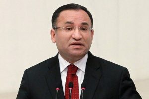 Yargının dili değiştirilmiyor