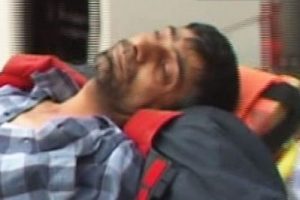 Karısını d&ouml;verken kalp krizi ge&ccedil;irdi