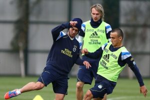 Fenerbah&ccedil;e, Gaziantepspor ma&ccedil;ı hazırlıklarına başladı