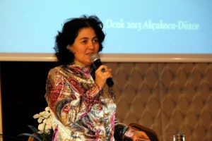 "H&uuml;k&uuml;met kadınları koruyamadı"