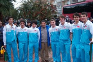 Bursaspor'un gen&ccedil;leri gurur verdi
