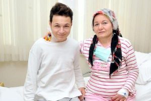 Annesi ikinci kez hayat verdi