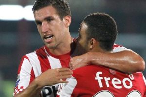 PSV Eindhoven zirveyi devraldı
