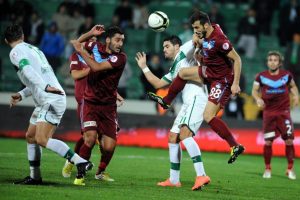 Bursaspor kupada şansını s&uuml;rd&uuml;rmek istiyor