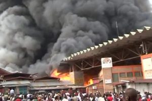 Burundi'de pazar yangını