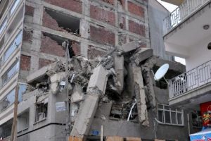 Kaş yapayım derken g&ouml;z &ccedil;ıkardılar