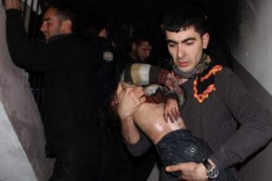 Yangın faciası: 1 &ouml;l&uuml;, 15 yaralı