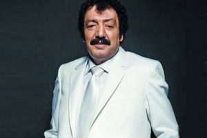 10 g&uuml;nd&uuml;r yoğun bakımda uyutuluyor!
