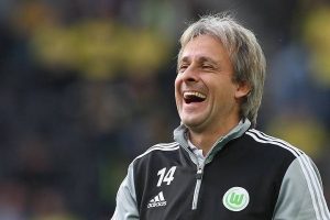 Bursaspor'da rota Littbarski mi?