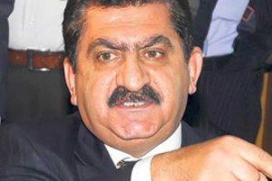 CHP'li eski vekil AK Parti'ye ge&ccedil;iyor
