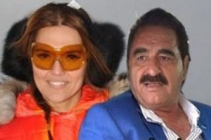 Aradaki buzları eritiyoruz