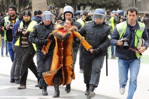 G&ouml;zler Azerbaycan'da